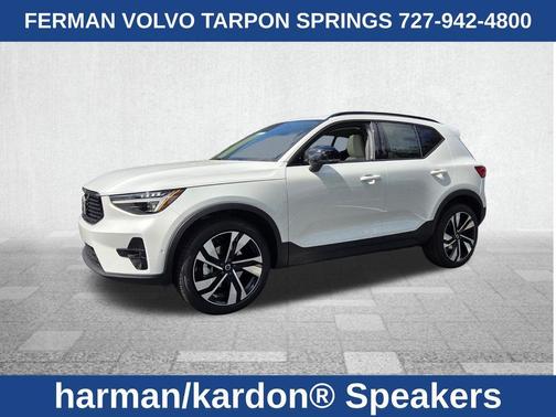 White 2026 Volvo XC40 B5 Ultra