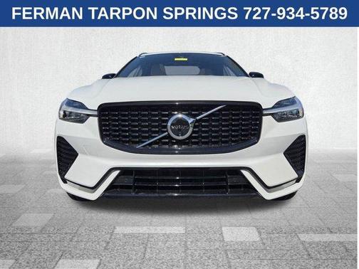 2025 Volvo XC60 B5 Ultra