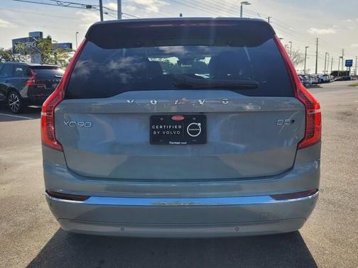 2024 Volvo XC90 B5 Core Bright Theme