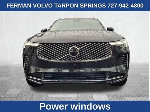2025 Volvo XC90 B5 Core