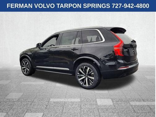2025 Volvo XC90 B5 Core