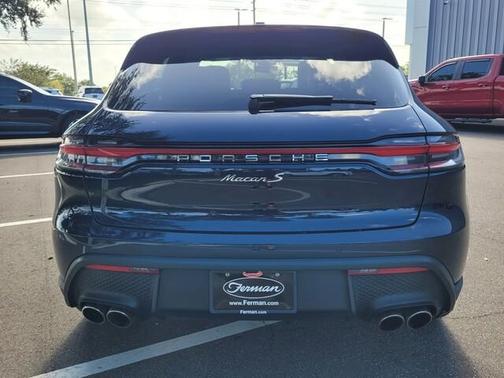2022 Porsche Macan S