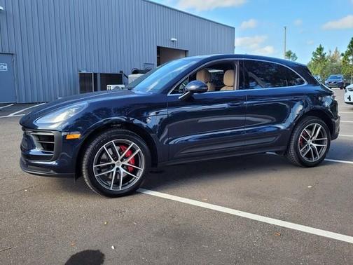 2022 Porsche Macan S