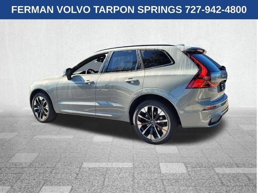 2026 Volvo XC60 B5 Plus