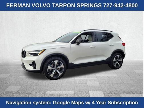 2026 Volvo XC40 B5 Plus