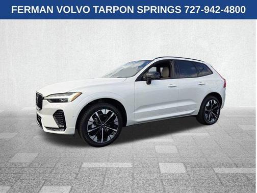 2026 Volvo XC60 B5 Plus