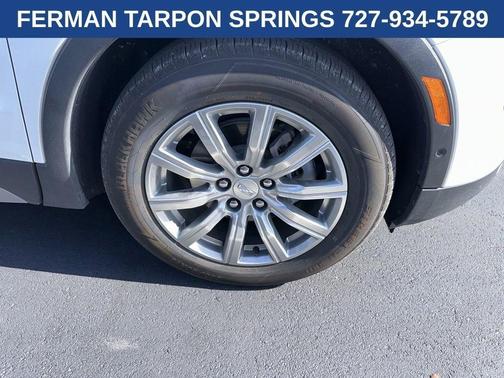 White 2022 Cadillac XT4 Premium Luxury