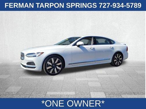 2024 Volvo S90 Recharge Plug-In Hybrid T8 Ultimate