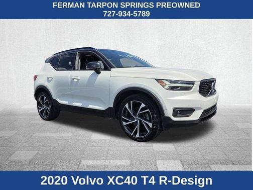 White 2020 Volvo XC40 T4 R-Design