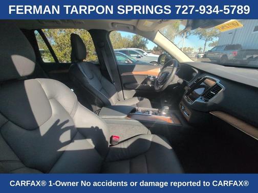 2025 Volvo XC90 B6 Plus 7-Seater