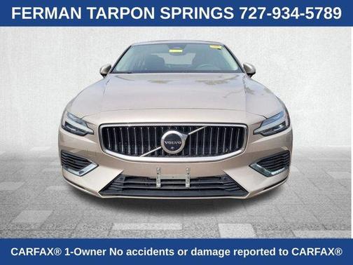 2023 Volvo S60 Recharge Plug-In Hybrid T8 Ultimate Bright Theme