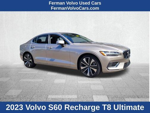 2023 Volvo S60 Recharge Plug-In Hybrid T8 Ultimate Bright Theme