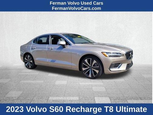 2023 Volvo S60 Recharge Plug-In Hybrid T8 Ultimate Bright Theme