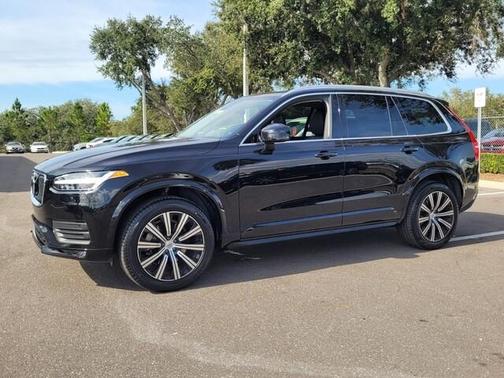 2023 Volvo XC90 B6 Core