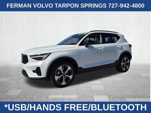 White 2026 Volvo XC40 B5 Plus
