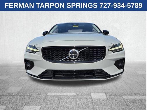 Gray 2024 Volvo S60 B5 Plus Dark Theme
