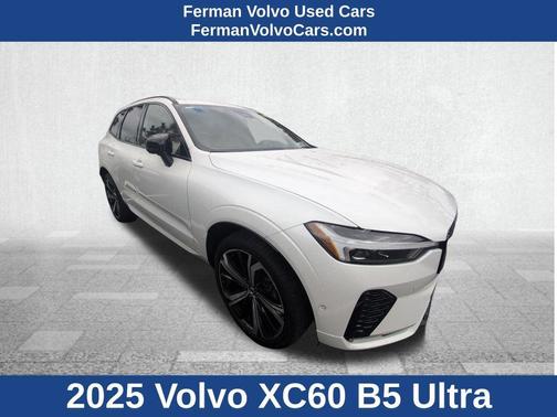 2025 Volvo XC60 B5 Ultra
