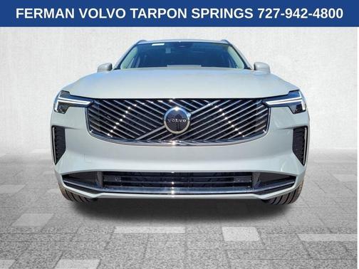 2025 Volvo XC90 B5 Core