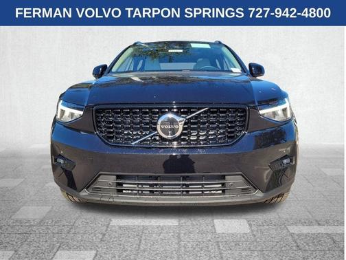 2026 Volvo XC40 B5 Plus