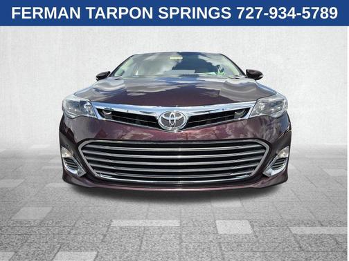 Red 2015 Toyota Avalon XLE