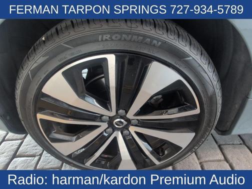 2023 Volvo S60 B5 Ultimate Bright Theme