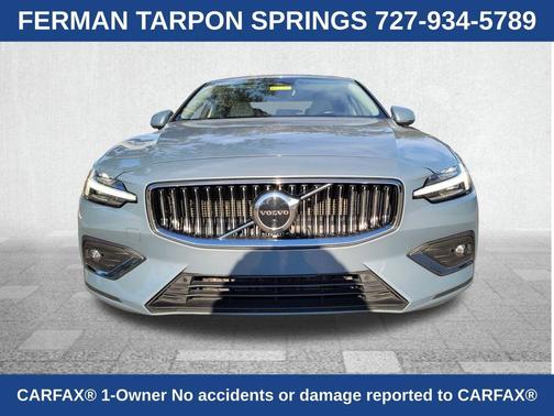 2023 Volvo S60 B5 Ultimate Bright Theme