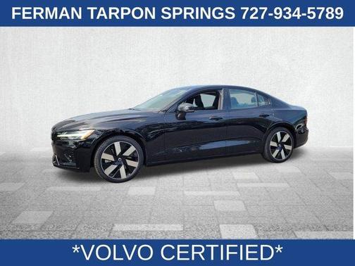2024 Volvo S60 Recharge Plug-In Hybrid T8 Ultimate Dark Theme