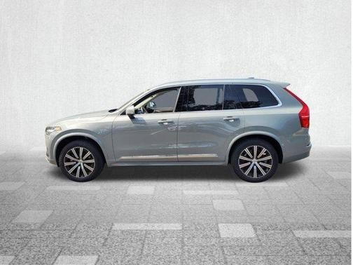 2025 Volvo XC90 B6 Core