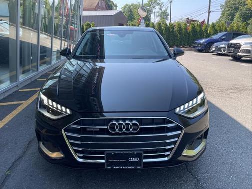 2023 Audi A4 Premium 40 TFSI quattro S tronic