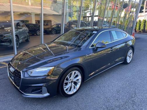 2022 Audi A5 Sportback Premium 40 TFSI quattro S tronic