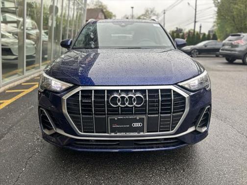 2022 Audi Q3 Premium 45 TFSI S line quattro Tiptronic