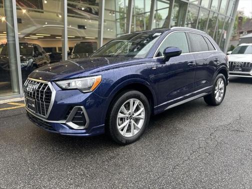 2022 Audi Q3 Premium 45 TFSI S line quattro Tiptronic