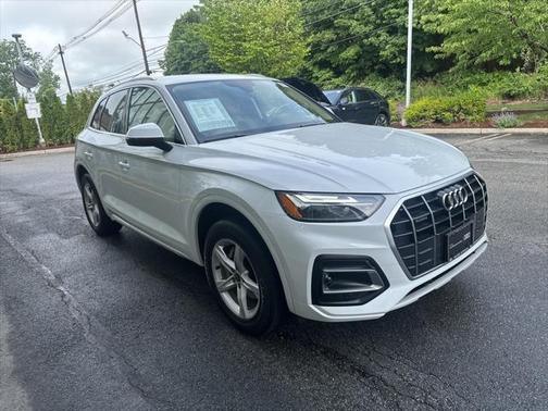 2022 Audi Q5 Premium 40 TFSI quattro S tronic