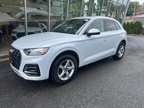 2022 Audi Q5 Premium 40 TFSI quattro S tronic