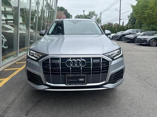 2022 Audi Q7 Premium Plus 55 TFSI quattro Tiptronic
