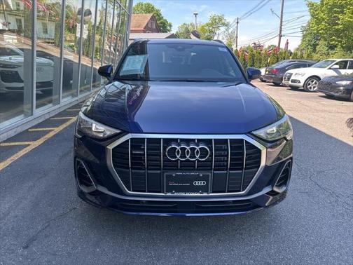 2022 Audi Q3 Premium 45 TFSI S line quattro Tiptronic