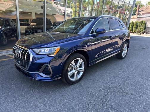 2022 Audi Q3 Premium 45 TFSI S line quattro Tiptronic