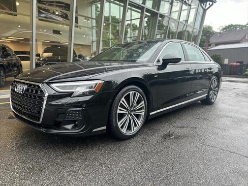 2022 Audi A8 L 55 TFSI quattro Tiptronic