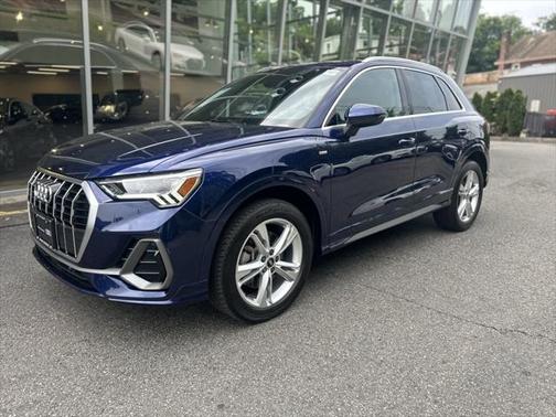2023 Audi Q3 Premium Plus 45 TFSI S line quattro Tiptronic