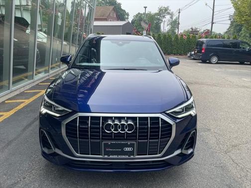 2023 Audi Q3 Premium 45 TFSI S line quattro Tiptronic