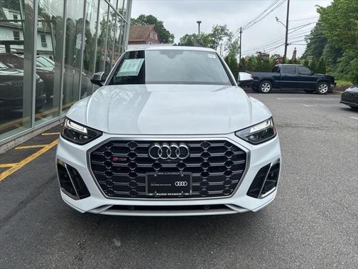 2022 Audi SQ5 Sportback Premium Plus TFSI quattro Tiptronic