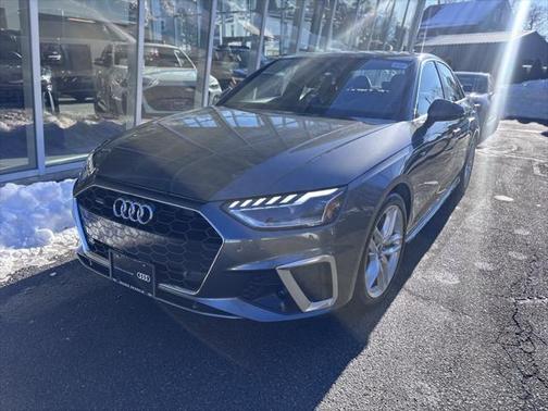 2023 Audi A4 Premium 45 TFSI S line quattro S tronic