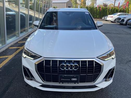 2023 Audi Q3 Premium Plus 45 TFSI S line quattro Tiptronic