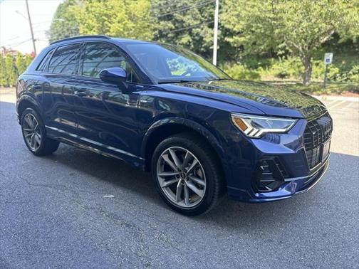 2024 Audi Q3 Premium 45 TFSI S line quattro Tiptronic