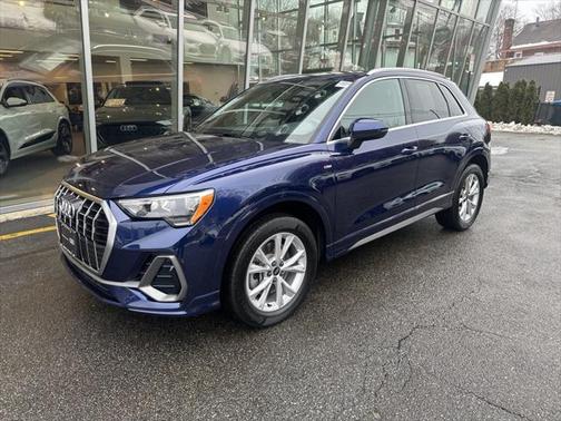 2022 Audi Q3 Premium 45 TFSI S line quattro Tiptronic