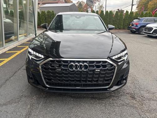 2023 Audi A8 L 55 TFSI quattro Tiptronic