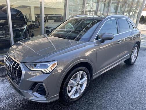 2023 Audi Q3 Premium Plus 45 TFSI S line quattro Tiptronic