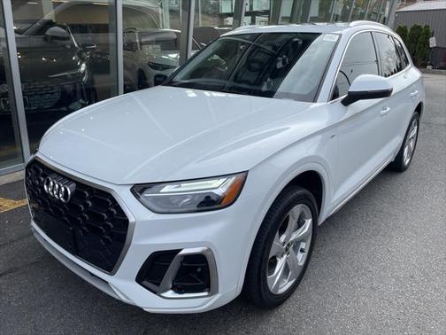 2023 Audi Q5 Premium Plus 45 TFSI S line quattro