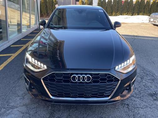 2023 Audi A4 Premium 45 TFSI S line quattro S tronic