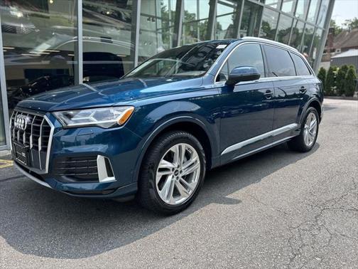 2022 Audi Q7 Premium 45 TFSI quattro Tiptronic
